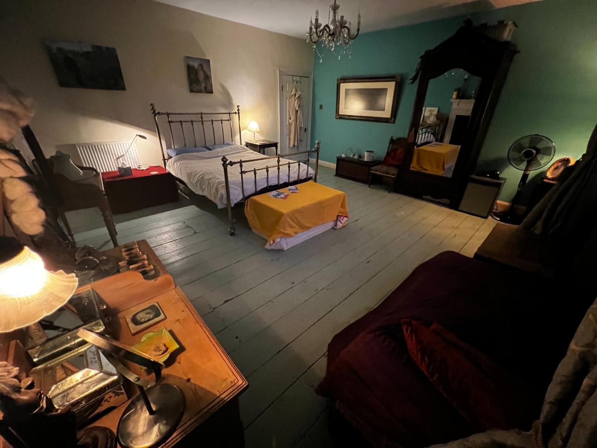 Bath, 18th Century Georgian Homestay